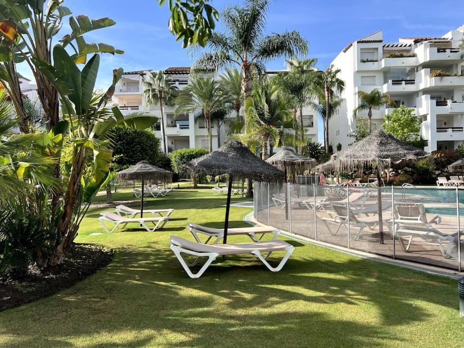 Costalita Beach Apartamento En Estepona Eksteriør bilde