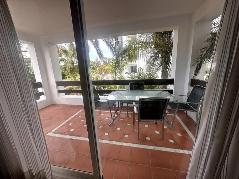 Costalita Beach Apartamento En Estepona Eksteriør bilde