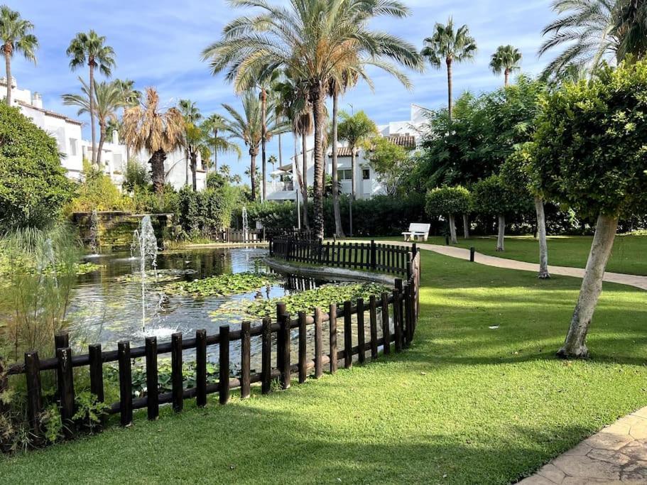 Costalita Beach Apartamento En Estepona Eksteriør bilde